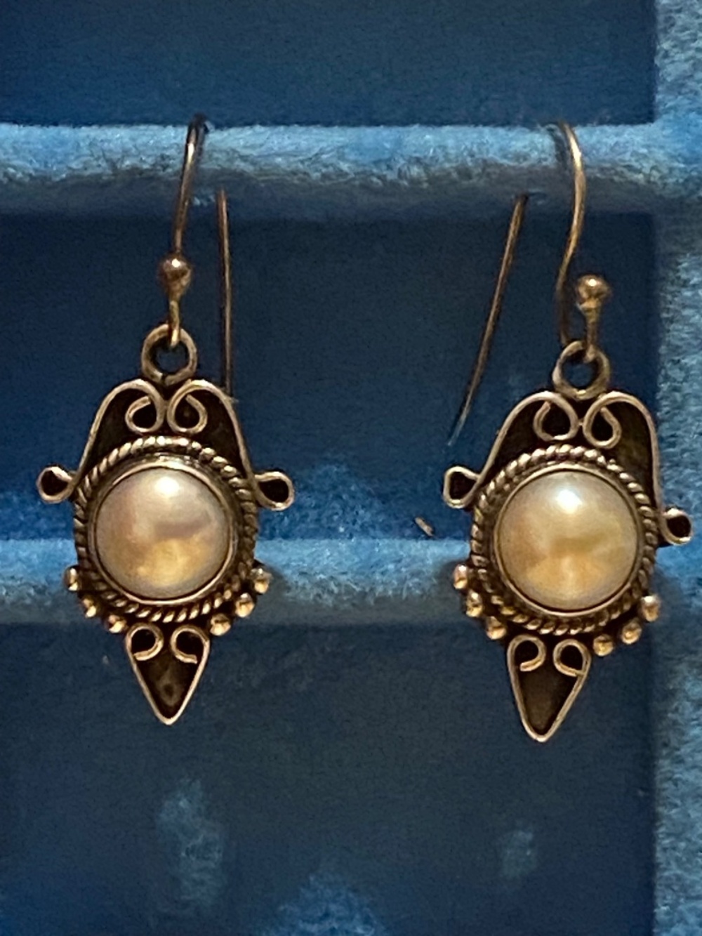 Sterling Silver 925 Vintage Pearl cabochon drop earrings